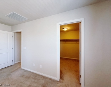 8938 Whitten Park Avenue - Photo Thumbnail 20