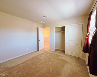 8938 Whitten Park Avenue - Photo Thumbnail 14