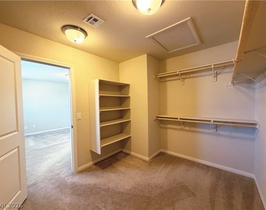 8938 Whitten Park Avenue - Photo Thumbnail 21
