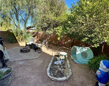6623 Brick House Avenue - Photo Thumbnail 20