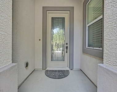 913 Hickory Park Street - Photo Thumbnail 2