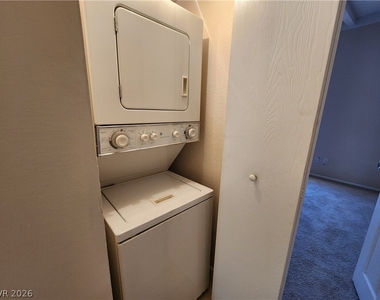 4732 Obannon Drive - Photo Thumbnail 24
