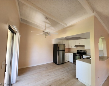 4732 Obannon Drive - Photo Thumbnail 4