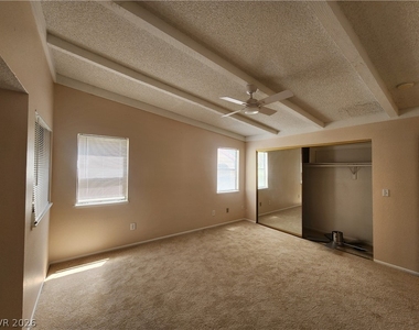 4732 Obannon Drive - Photo Thumbnail 15