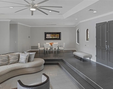 9 Quail Run Road - Photo Thumbnail 8