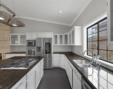 9 Quail Run Road - Photo Thumbnail 21