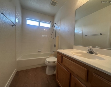 4582 Heavenly Love Way - Photo Thumbnail 12