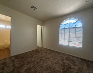 4582 Heavenly Love Way - Photo Thumbnail 9