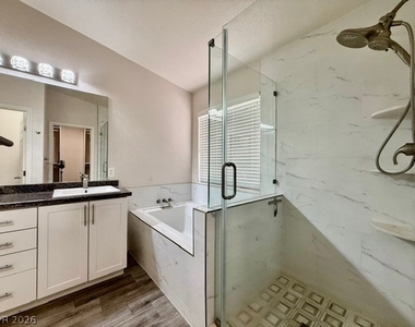 5731 Montezuma Creek Street - Photo Thumbnail 11