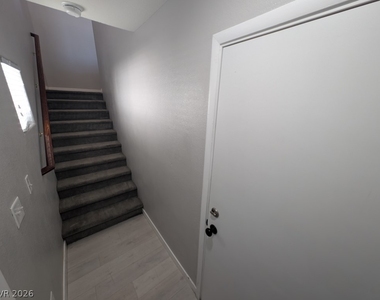 9120 Alpine Grove Avenue - Photo Thumbnail 1