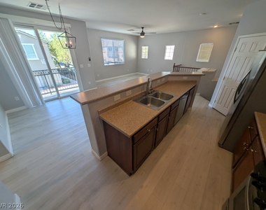 9120 Alpine Grove Avenue - Photo Thumbnail 6
