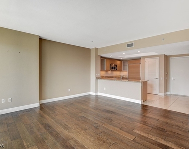 222 Karen Avenue - Photo Thumbnail 8