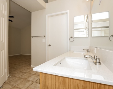 6445 Winding Ridge Way - Photo Thumbnail 8
