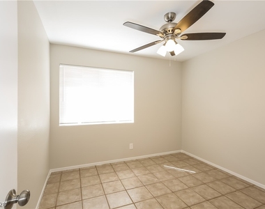 6445 Winding Ridge Way - Photo Thumbnail 11