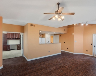 10001 Peace Way - Photo Thumbnail 6