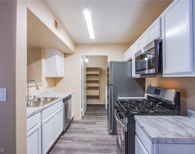 7885 W Flamingo Road - Photo Thumbnail 10