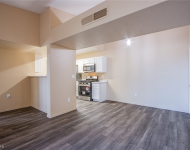 7885 W Flamingo Road - Photo Thumbnail 6