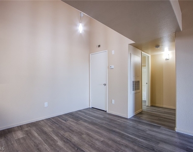 7885 W Flamingo Road - Photo Thumbnail 7