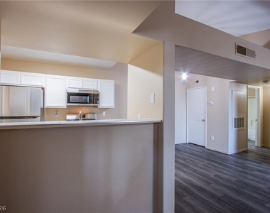 7885 W Flamingo Road - Photo Thumbnail 12