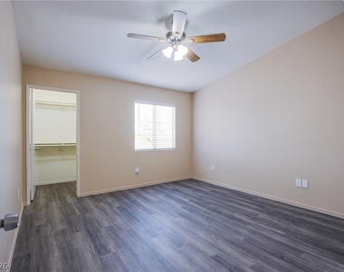 7885 W Flamingo Road - Photo Thumbnail 17