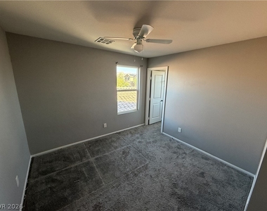 9757 W Meranto Avenue - Photo Thumbnail 10