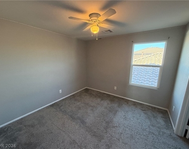 9757 W Meranto Avenue - Photo Thumbnail 7