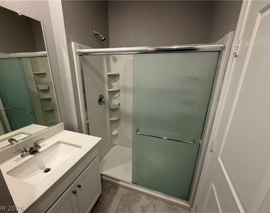 9757 W Meranto Avenue - Photo Thumbnail 13