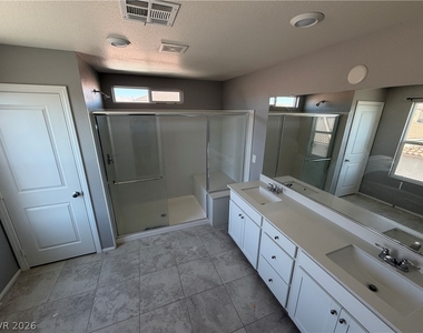 9757 W Meranto Avenue - Photo Thumbnail 6