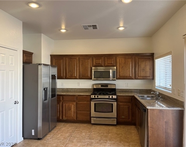 10600 Cold Mountain Avenue - Photo Thumbnail 6