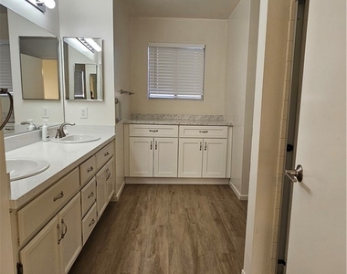 3981 Delos Drive - Photo Thumbnail 31