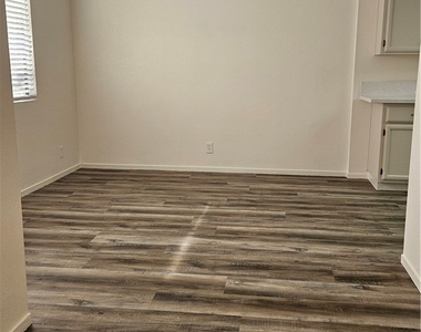3981 Delos Drive - Photo Thumbnail 6