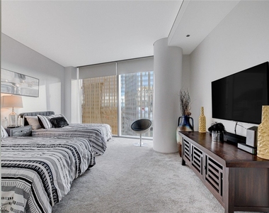 3722 Las Vegas Boulevard - Photo Thumbnail 12