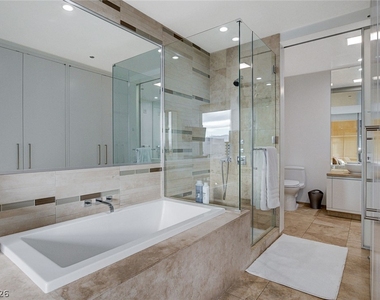 3722 Las Vegas Boulevard - Photo Thumbnail 9