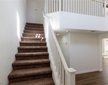 8152 Starling View Court - Photo Thumbnail 16