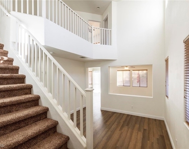 8152 Starling View Court - Photo Thumbnail 3