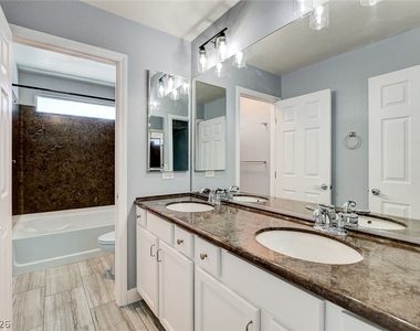 9975 Mills Reef Court - Photo Thumbnail 7