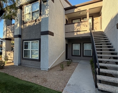 7255 W Sunset Road - Photo Thumbnail 1