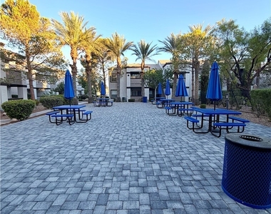 7255 W Sunset Road - Photo Thumbnail 31