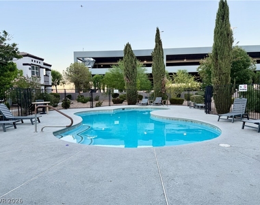 7255 W Sunset Road - Photo Thumbnail 33