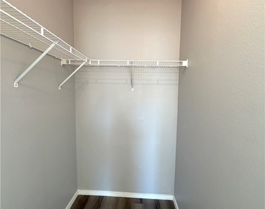 7255 W Sunset Road - Photo Thumbnail 21