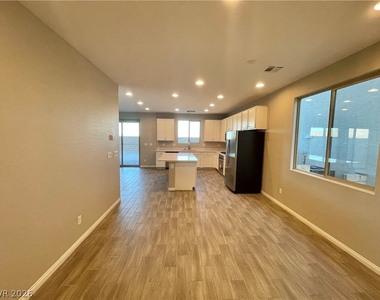 7108 Tilligerry Street - Photo Thumbnail 2