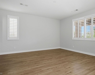 10327 Parkview Mountain Avenue - Photo Thumbnail 11