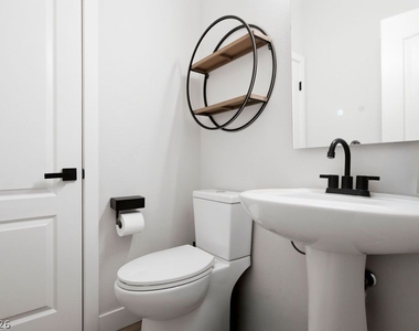 10327 Parkview Mountain Avenue - Photo Thumbnail 21