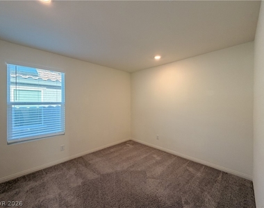 7008 Dandelion Park Avenue - Photo Thumbnail 28