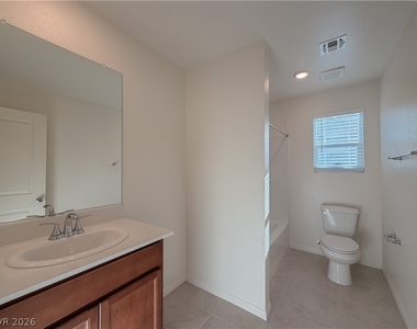 7008 Dandelion Park Avenue - Photo Thumbnail 30