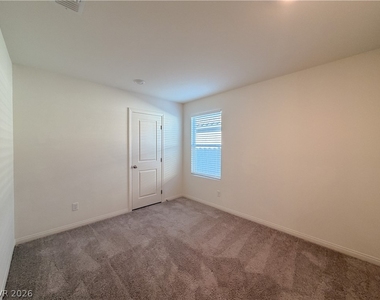 7008 Dandelion Park Avenue - Photo Thumbnail 26
