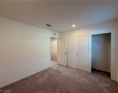 7008 Dandelion Park Avenue - Photo Thumbnail 29