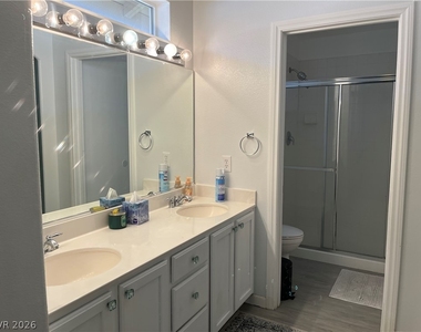 9344 Muddy Waters Avenue - Photo Thumbnail 4