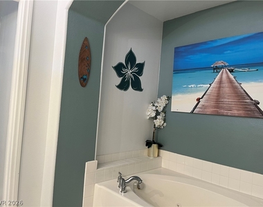 9344 Muddy Waters Avenue - Photo Thumbnail 5