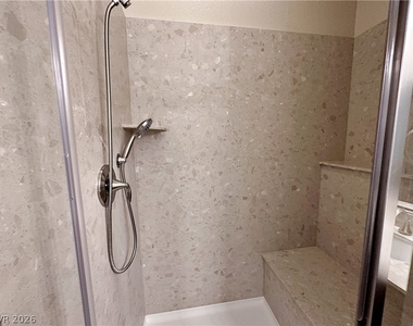 71 Newton Ridge Way - Photo Thumbnail 33